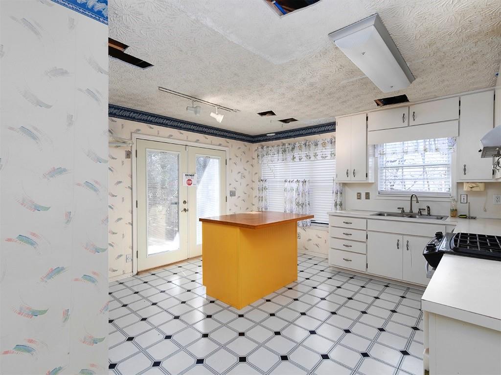 3504 Cedar Valley Drive SE