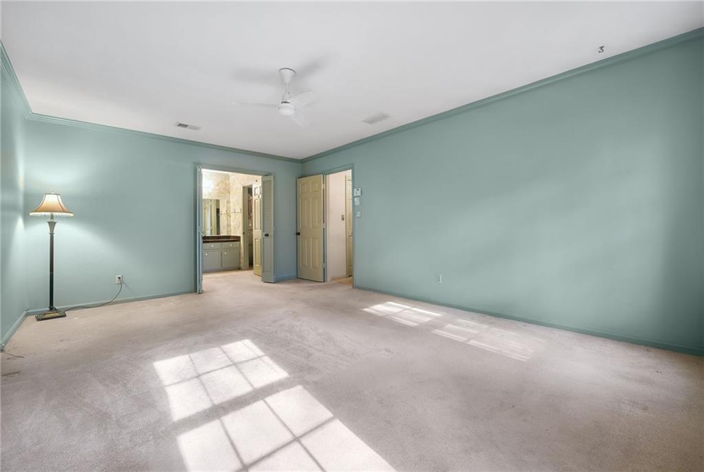 4275 Blackland Drive