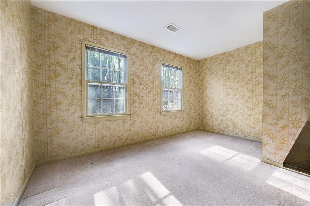 4275 Blackland Drive