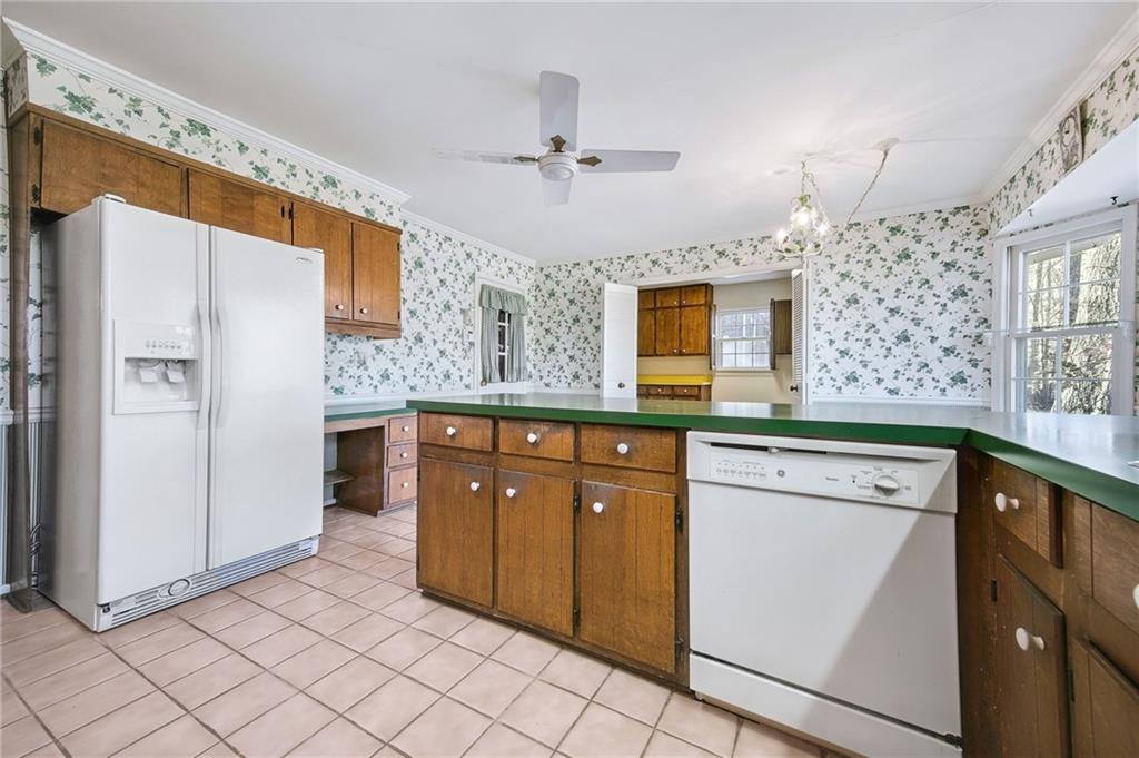 4275 Blackland Drive