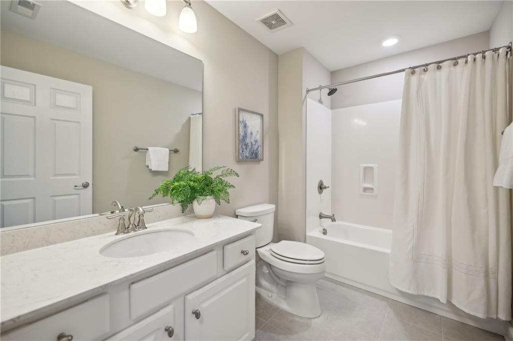 4520 Wren Hollow Court