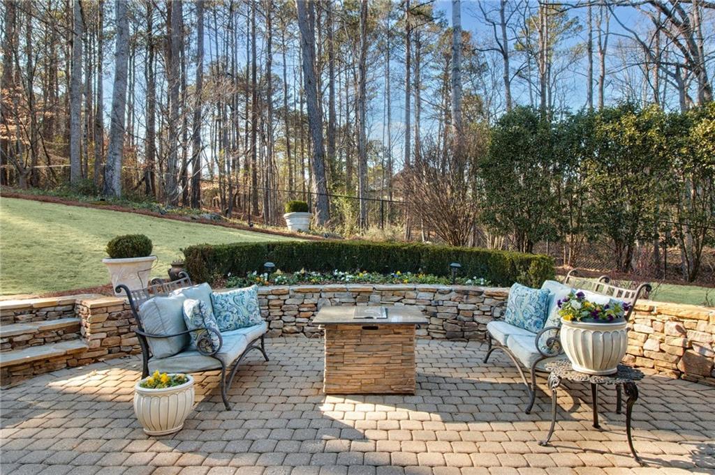 971 Saint Lyonn Courts