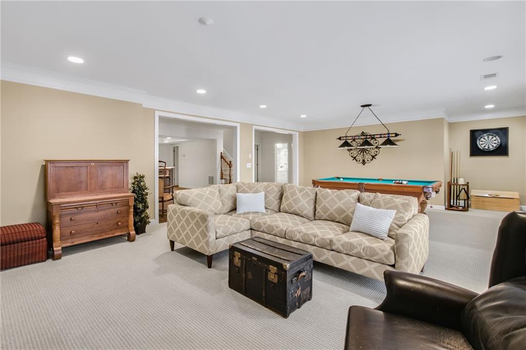 971 Saint Lyonn Courts