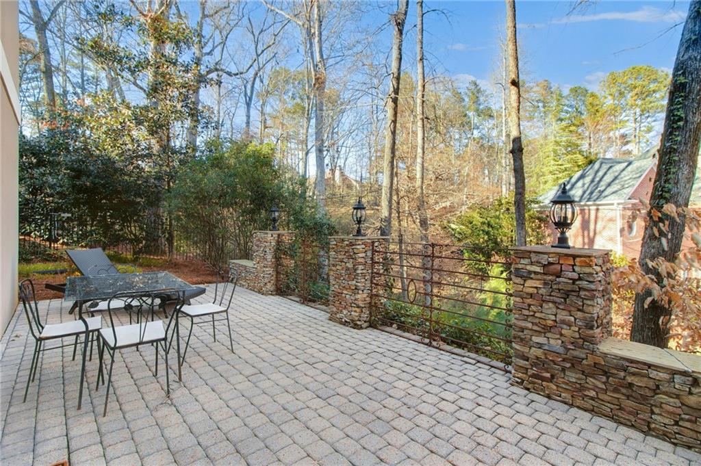 971 Saint Lyonn Courts