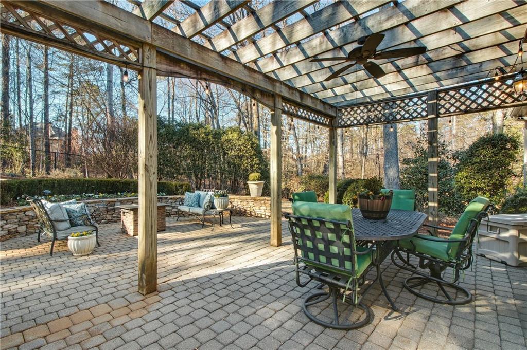 971 Saint Lyonn Courts