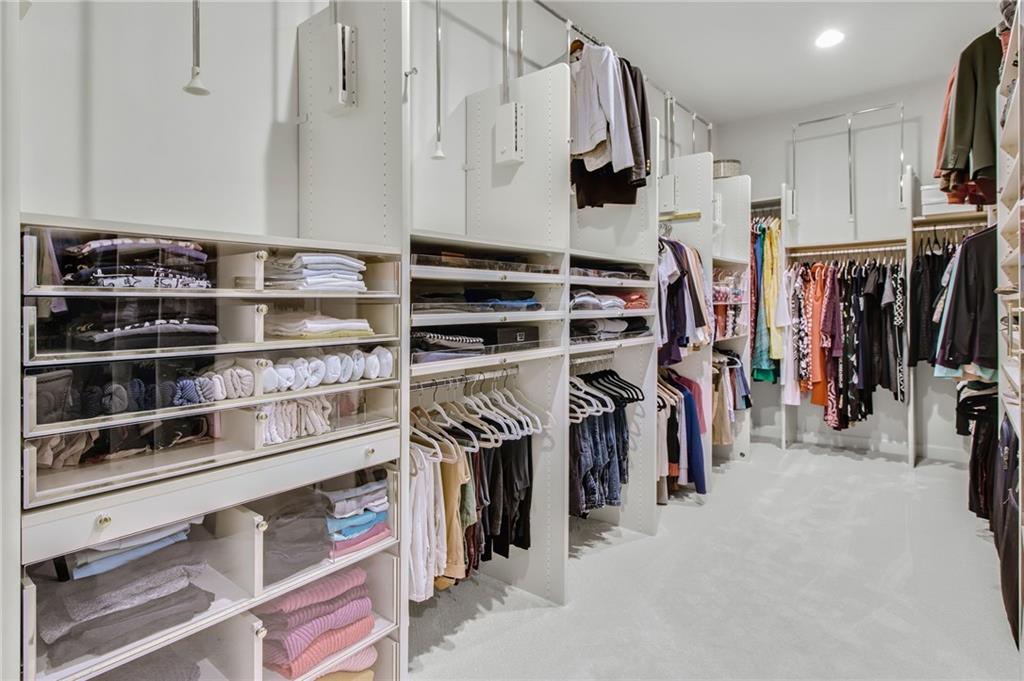 971 Saint Lyonn Courts