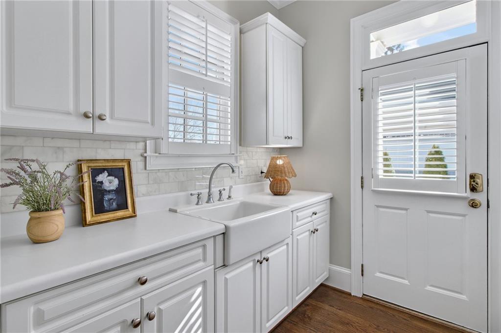 971 Saint Lyonn Courts