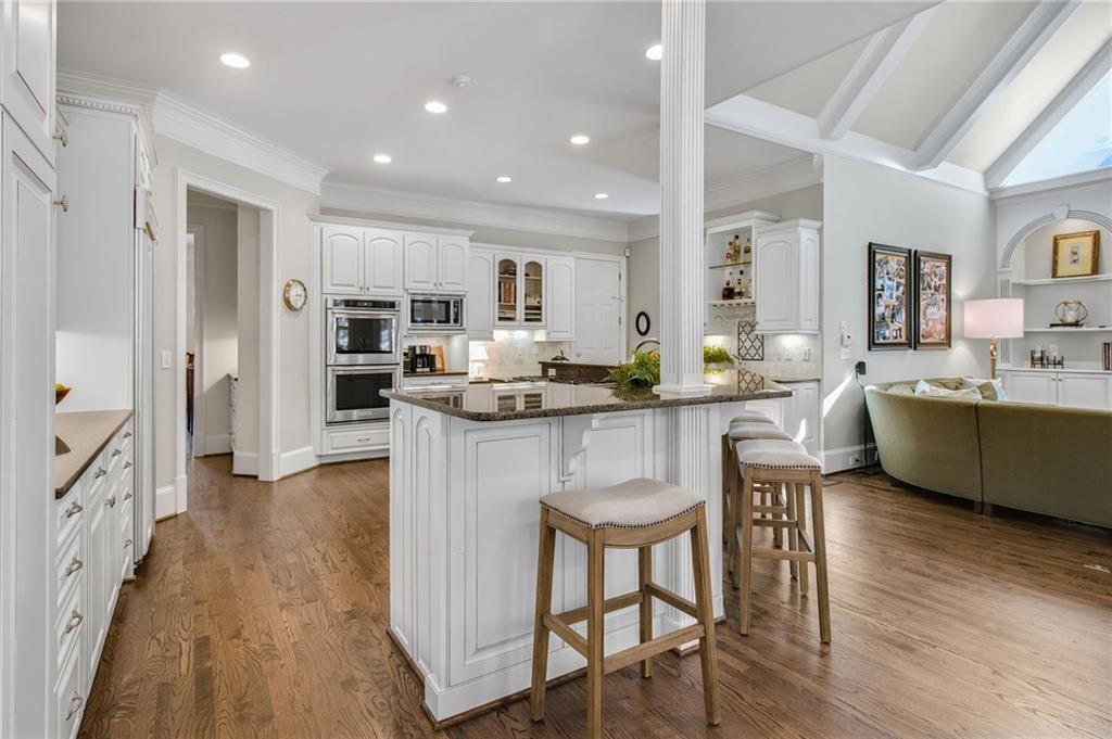 971 Saint Lyonn Courts