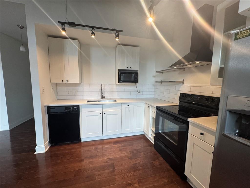 1715 Liberty Lane Unit 103