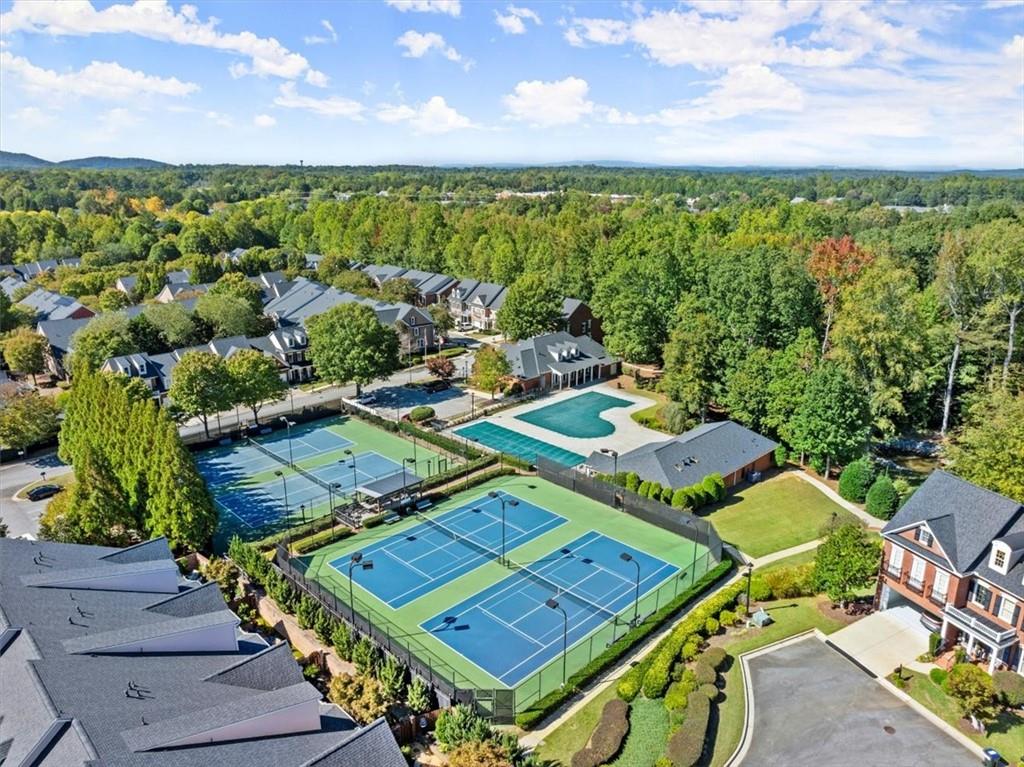 4901 Village Green Drive