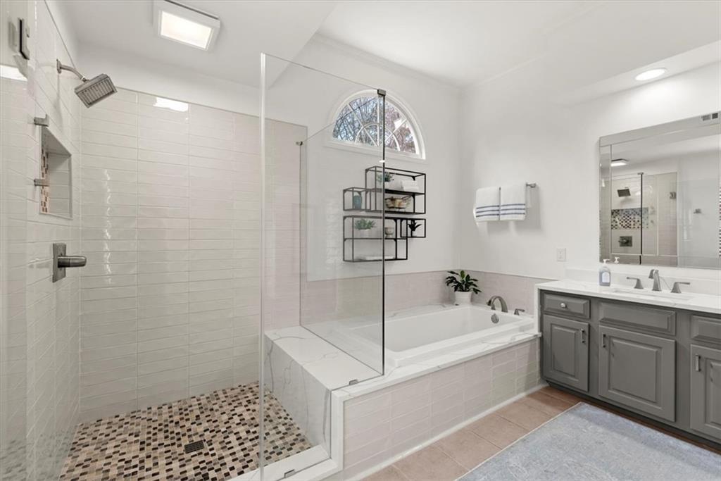 4901 Village Green Drive