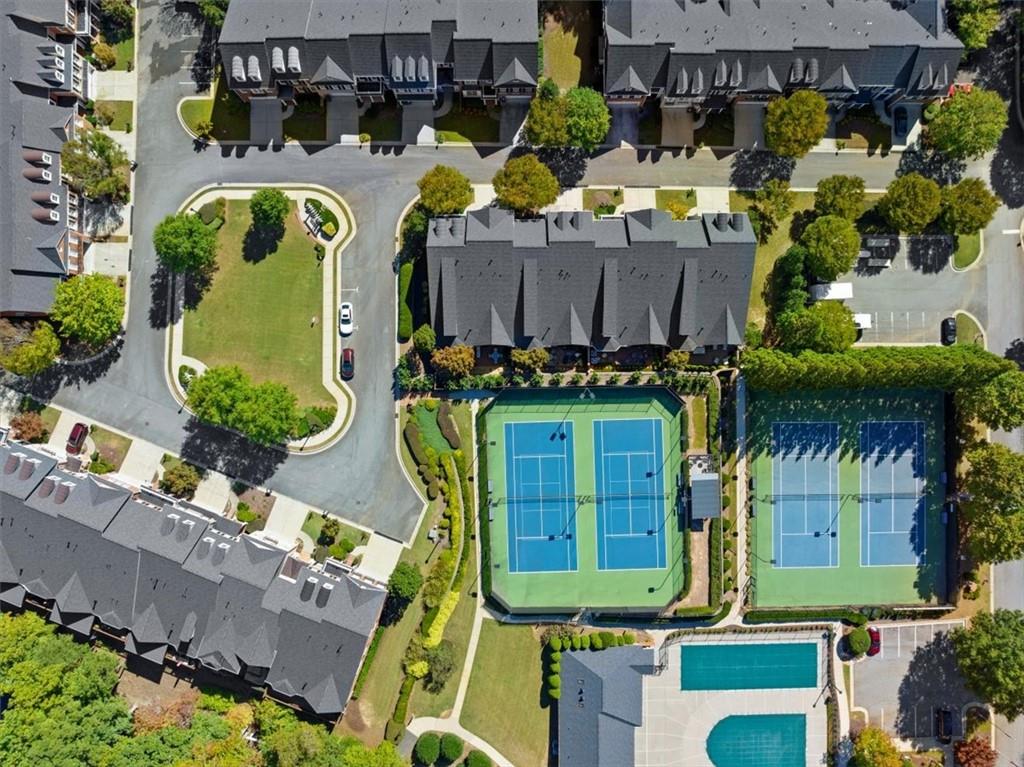 4901 Village Green Drive