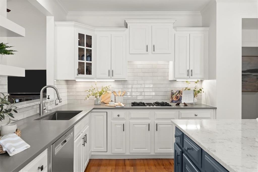 4901 Village Green Drive