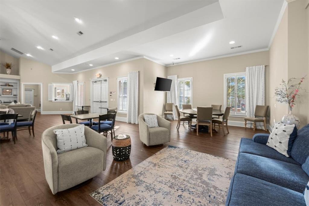 4901 Village Green Drive