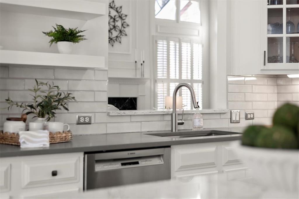 4901 Village Green Drive