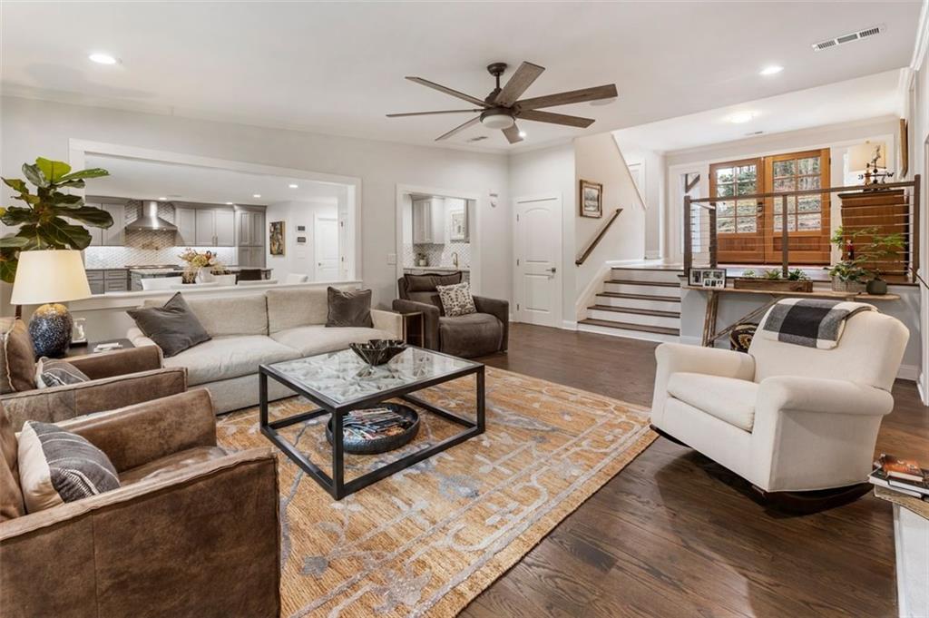 3339 SOMERSET Trace SE