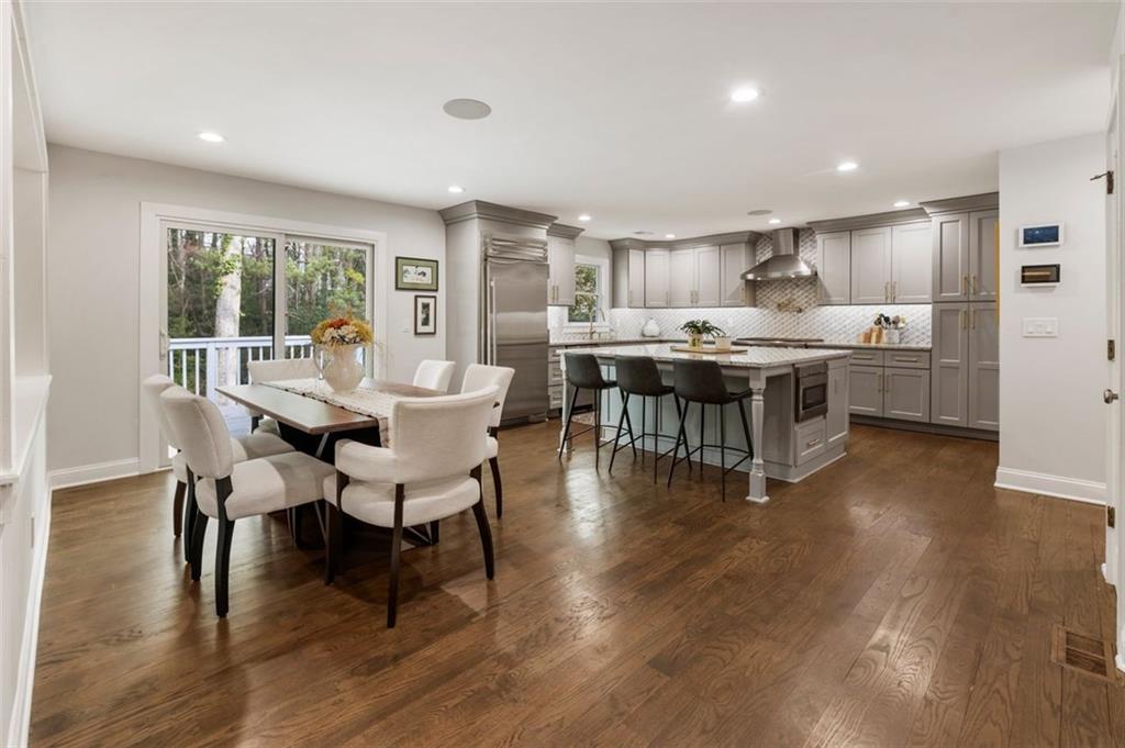 3339 SOMERSET Trace SE