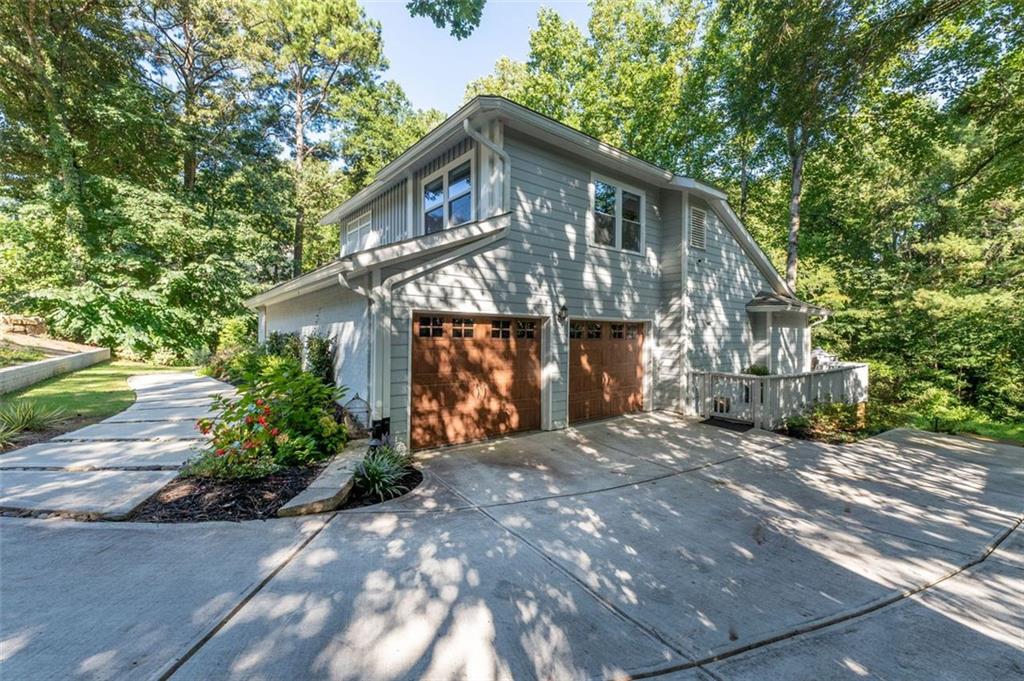 3339 SOMERSET Trace SE