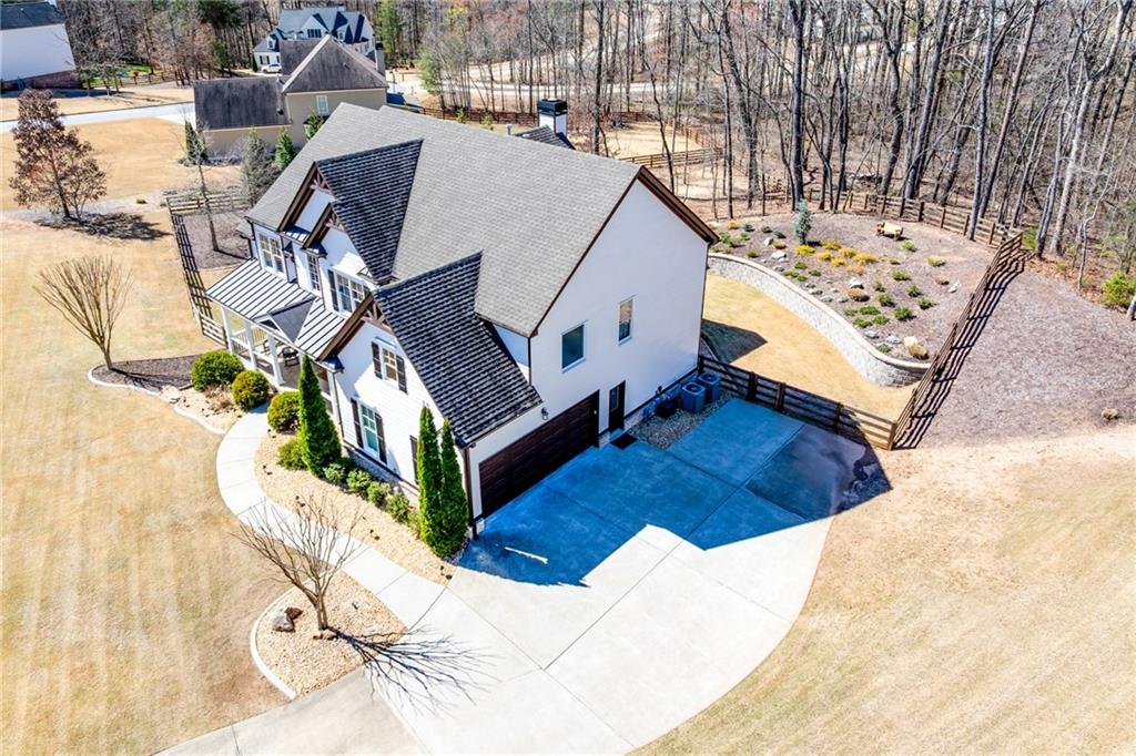 6055 Climbing Rose Way