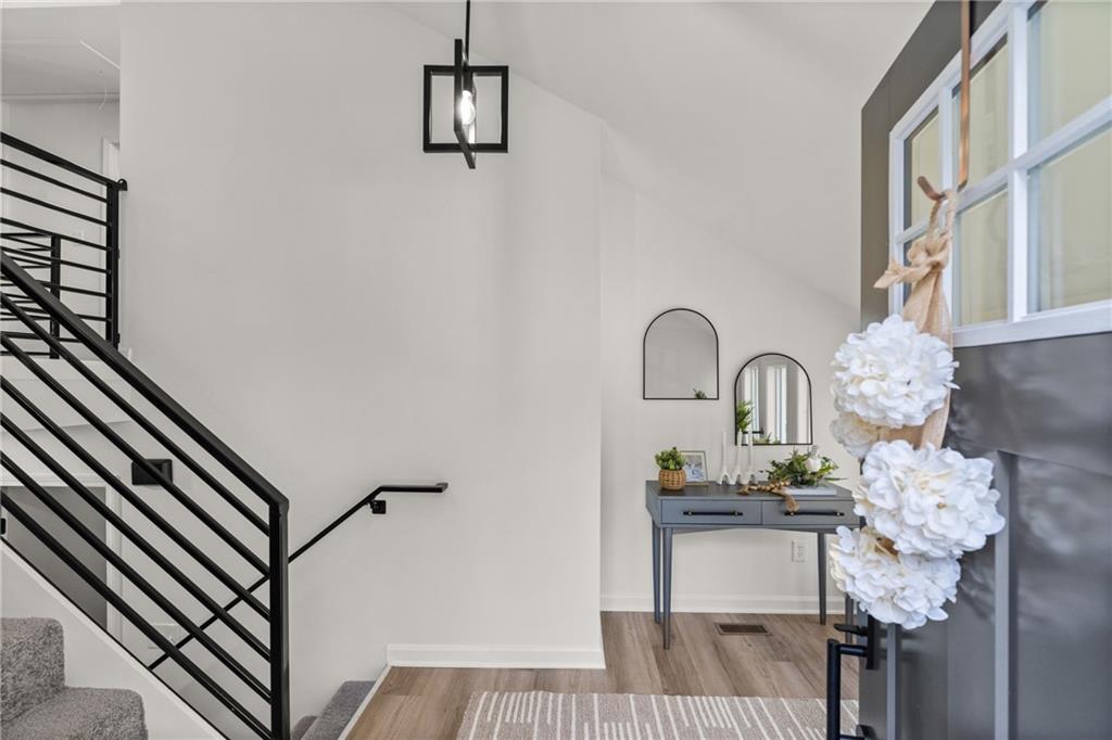 2626 Shadow Woods Circle NE