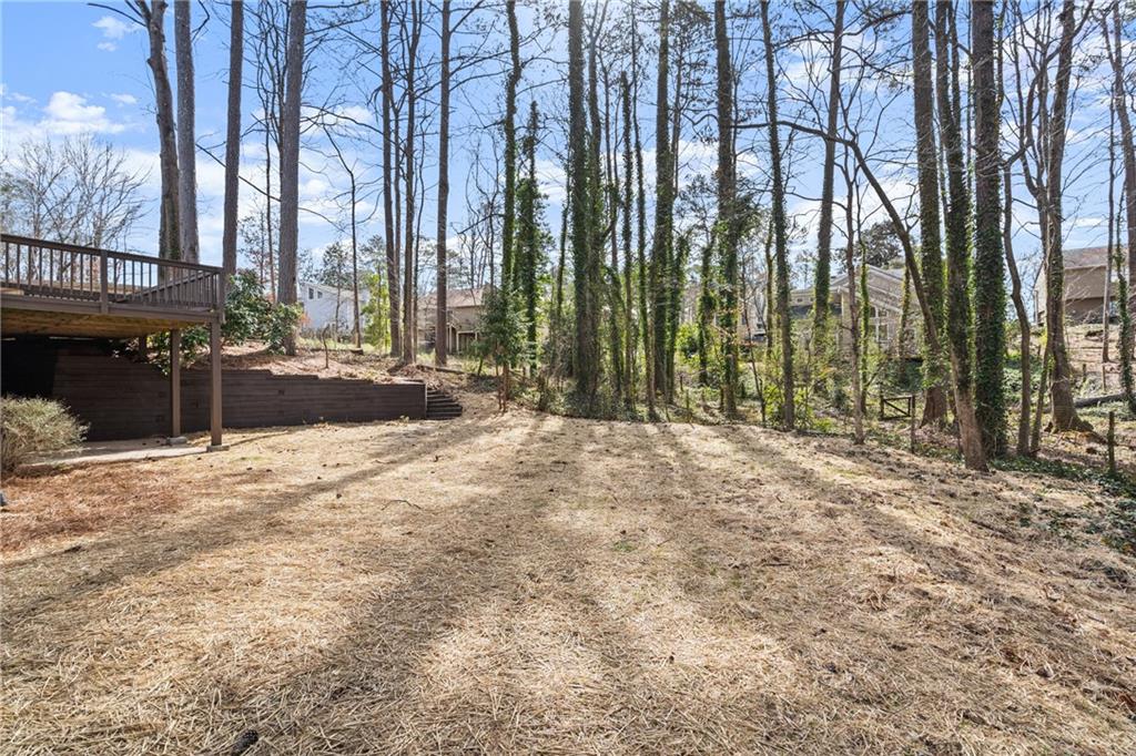 2626 Shadow Woods Circle NE