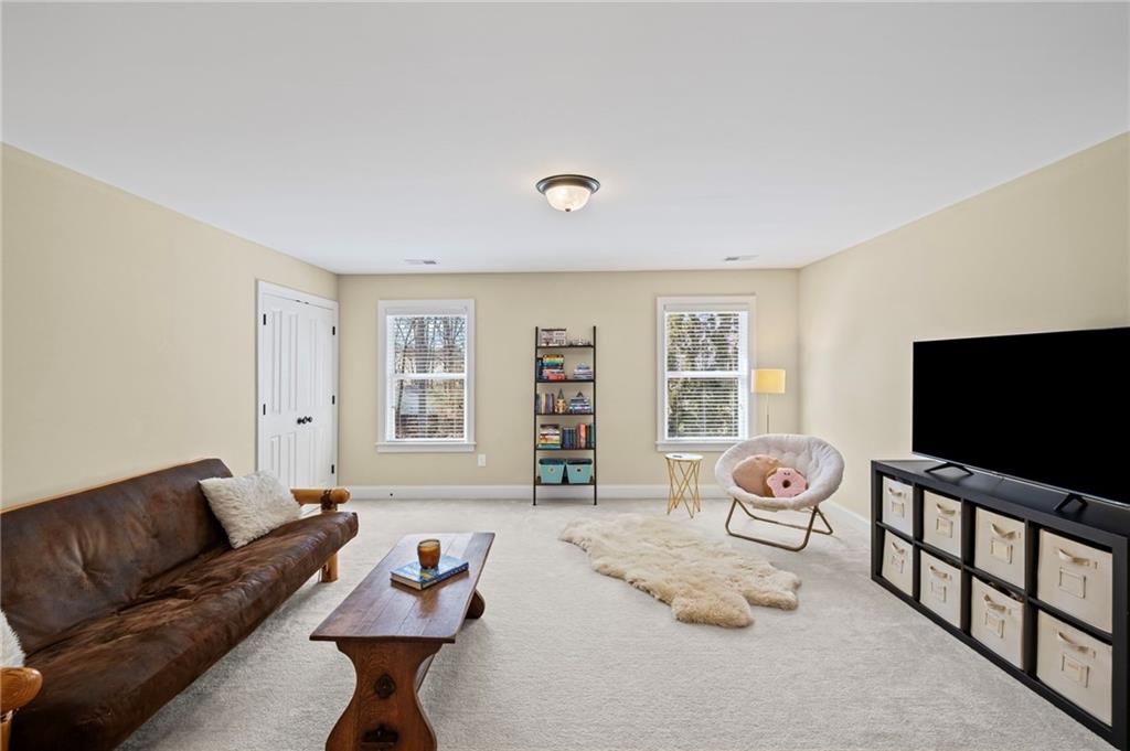 3323 Acorn Falls Drive