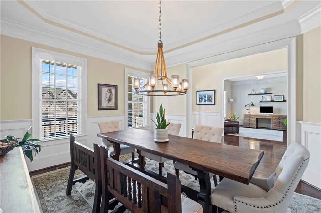 3323 Acorn Falls Drive