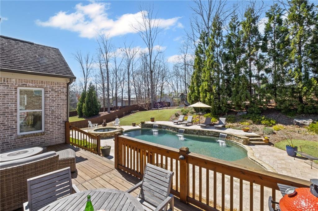 3323 Acorn Falls Drive