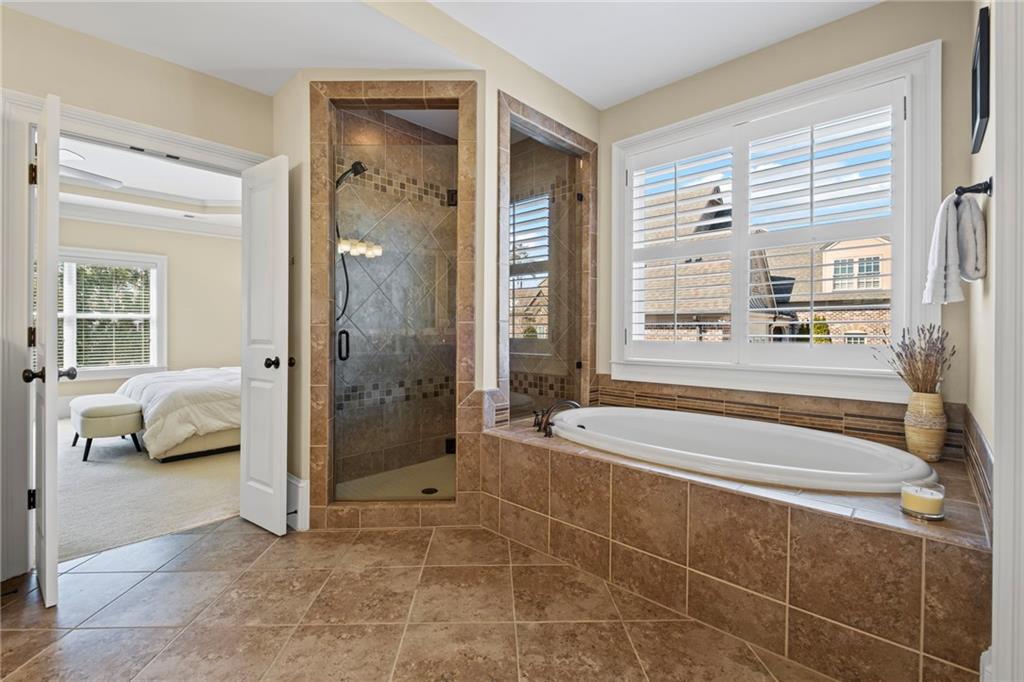 3323 Acorn Falls Drive