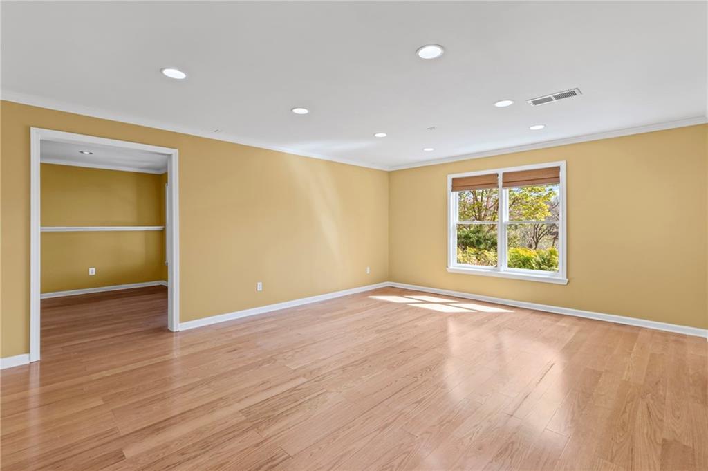 12942 Waterside Drive