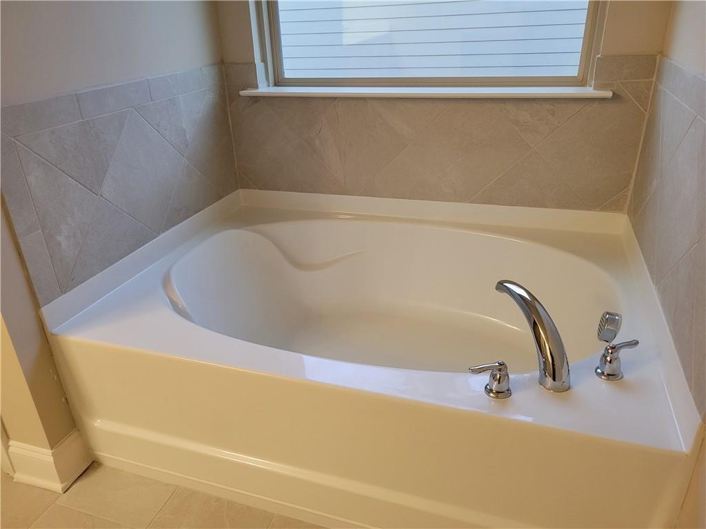 3818 Southfield Court