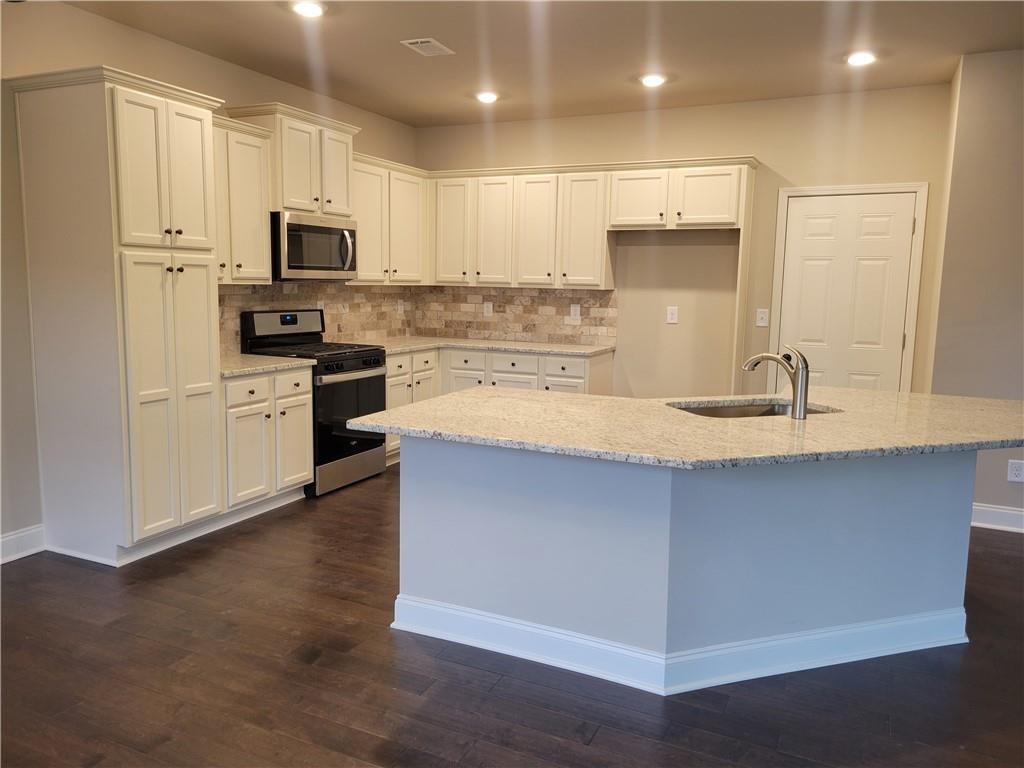 3818 Southfield Court