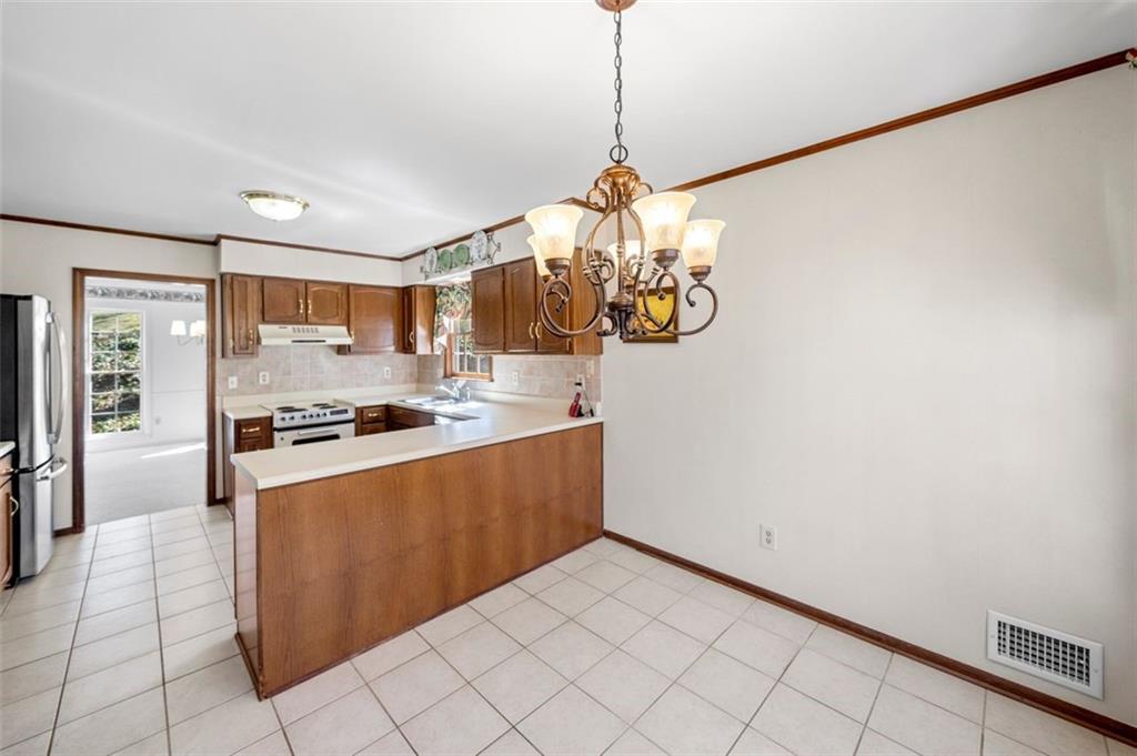 1522 Wood Valley Drive