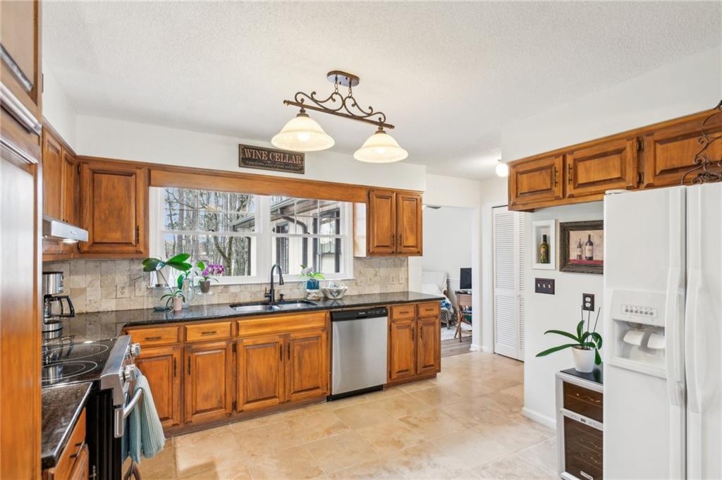 675 Spring Valley Drive