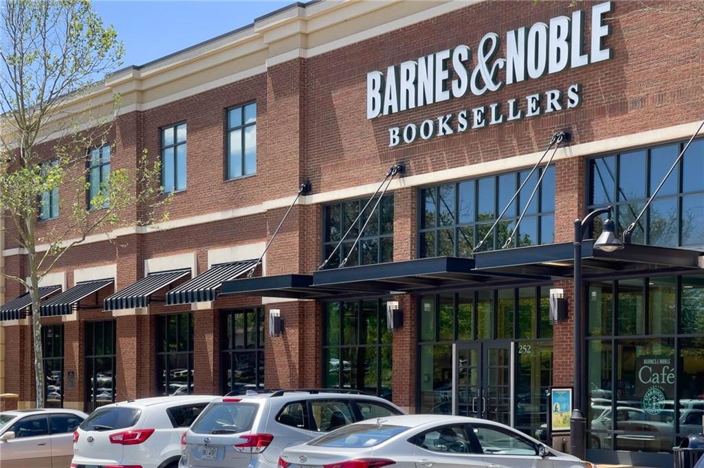 675 Spring Valley Drive