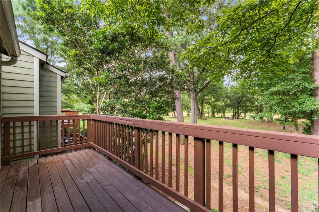 1088 Riverbend Club Drive SE