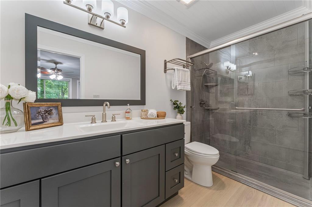 1088 Riverbend Club Drive SE