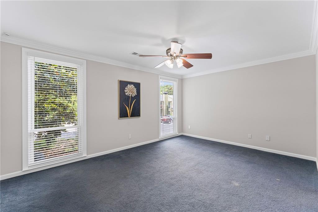 1088 Riverbend Club Drive SE