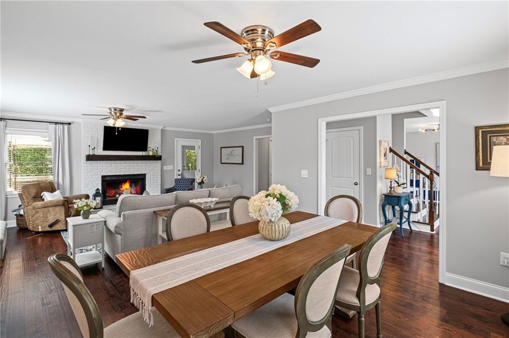 1811 Tilliewood Trail NE