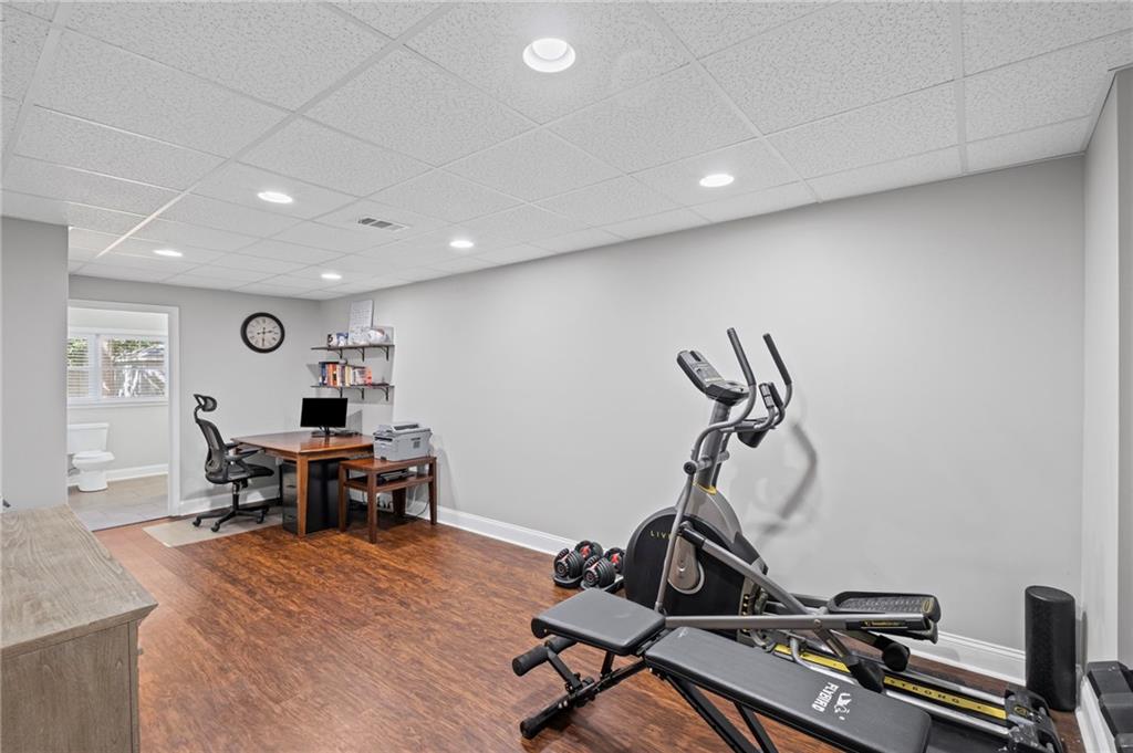 1811 Tilliewood Trail NE