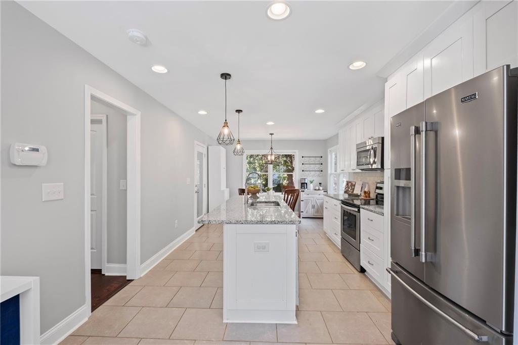 1811 Tilliewood Trail NE