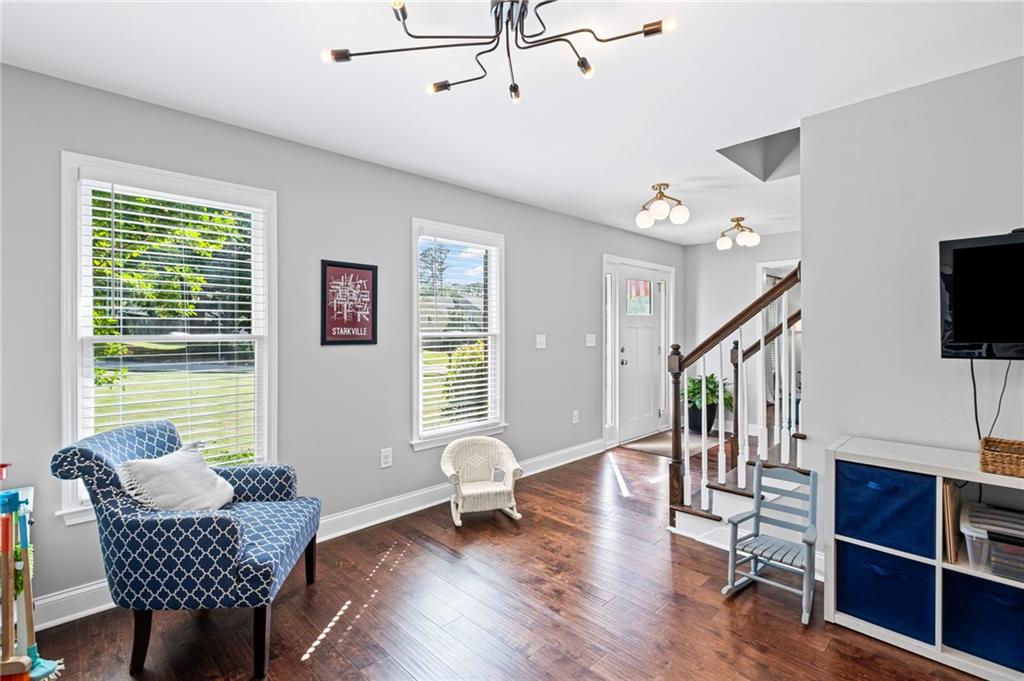 1811 Tilliewood Trail NE