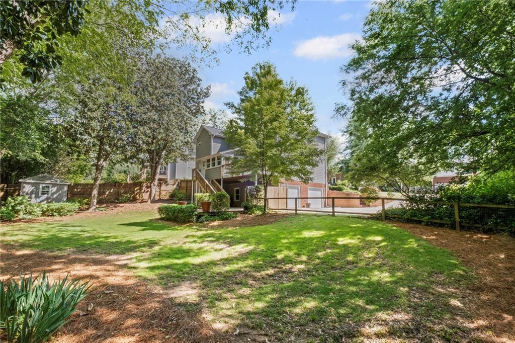 1811 Tilliewood Trail NE