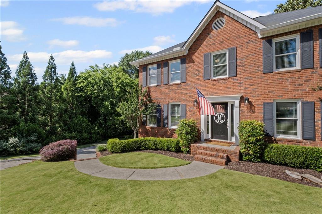 1811 Tilliewood Trail NE