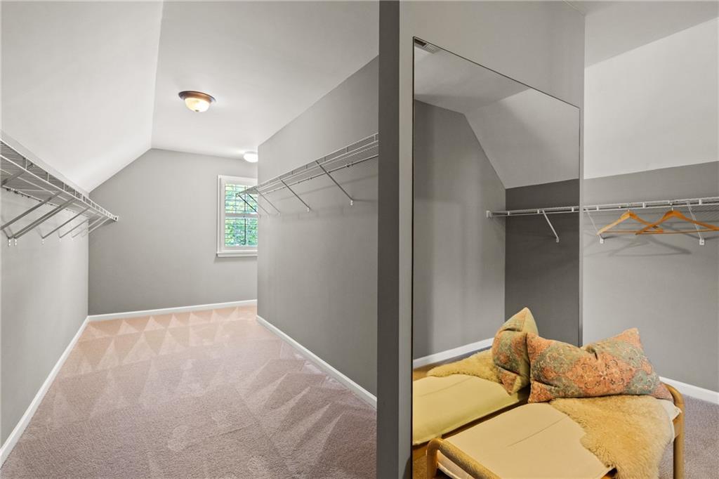 134 Lakestone Parkway