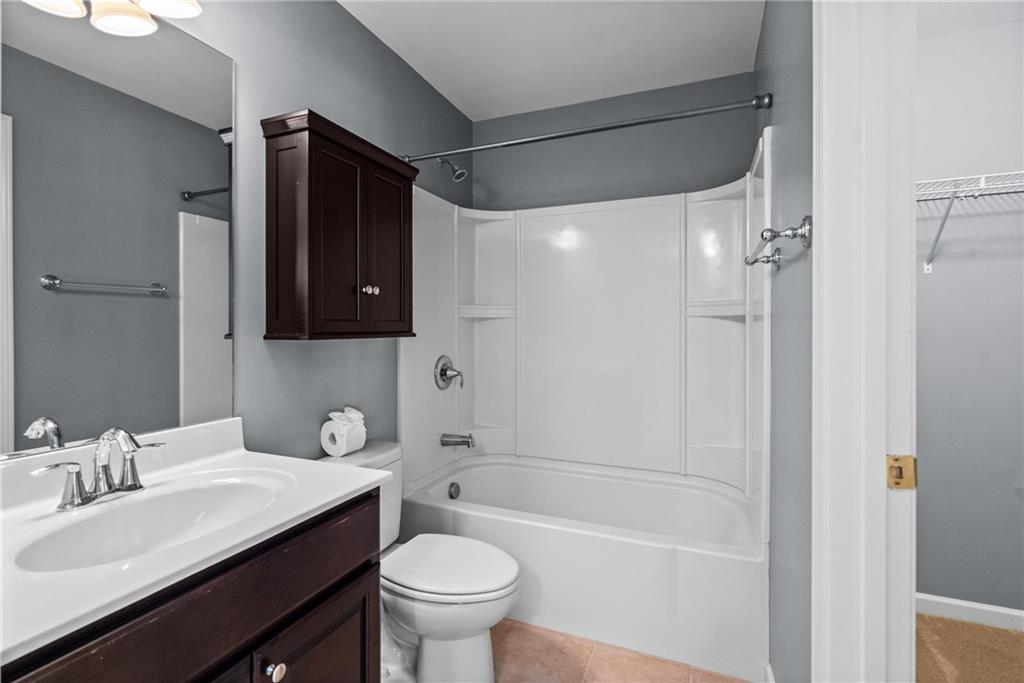 134 Lakestone Parkway