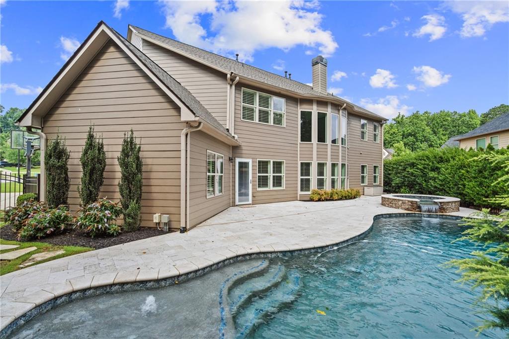 134 Lakestone Parkway