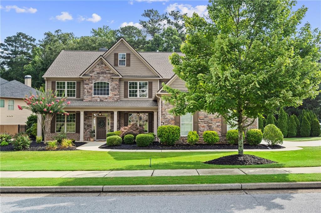 134 Lakestone Parkway