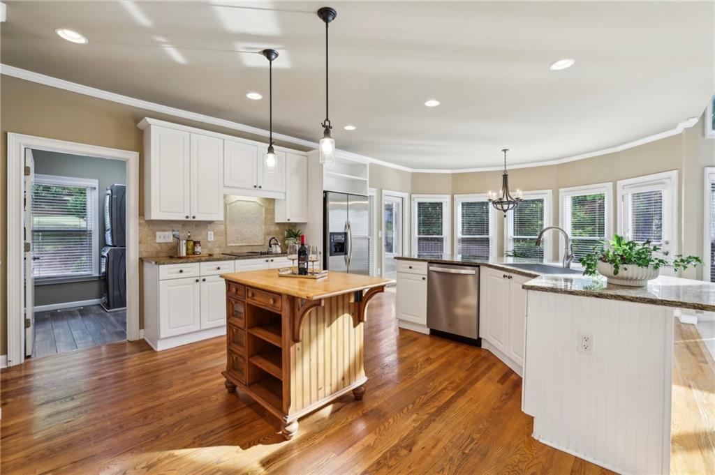 470 W Magnolia Circle