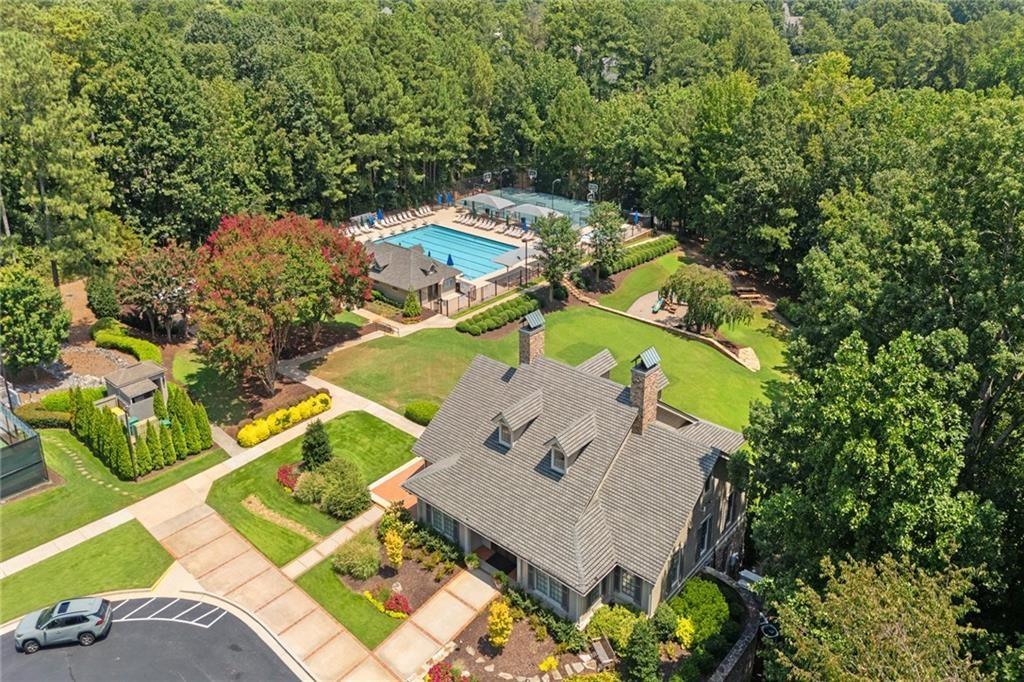 5605 Preserve Circle